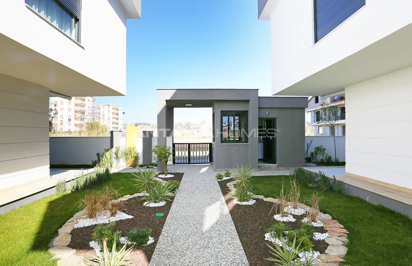 Antalya Houses in the Low-rise Residential Complex 3