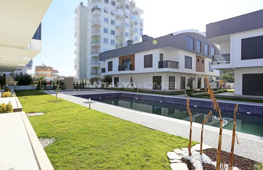 Antalya Houses in the Low-rise Residential Complex 6