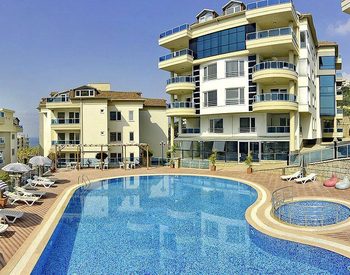 Immobilier À Alanya Avec Vue Mer Et Château 1