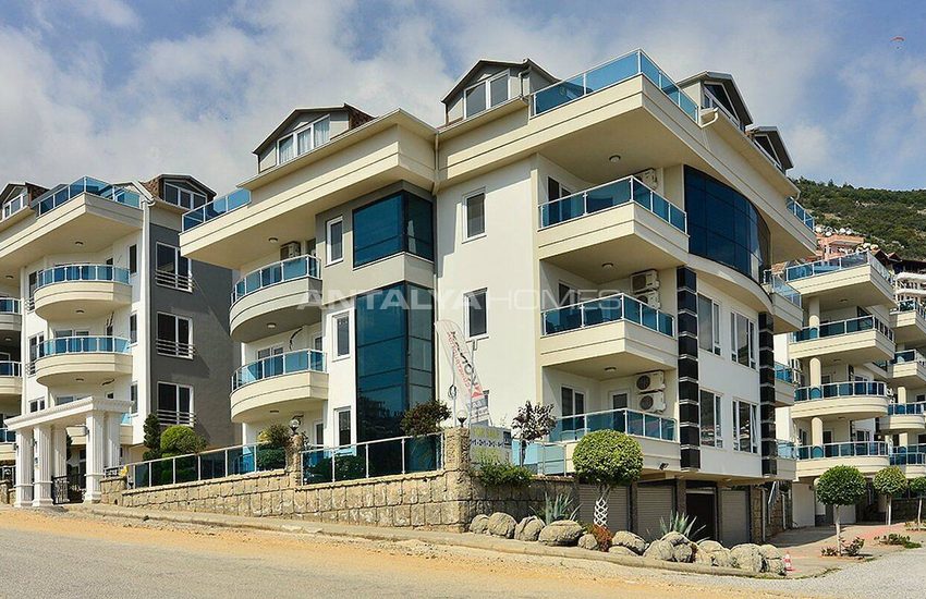 Turnkey Properties with Castle and Sea View in Alanya 7