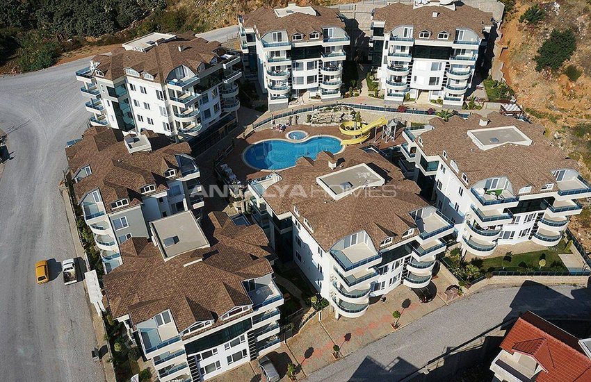 Turnkey Properties with Castle and Sea View in Alanya 1