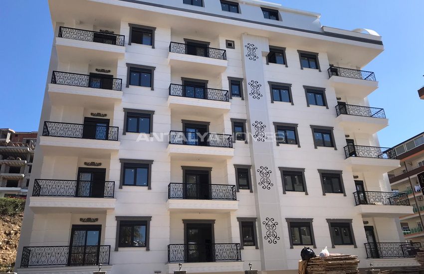 New Apartments 500 Mt to the Beach in Mahmutlar Alanya