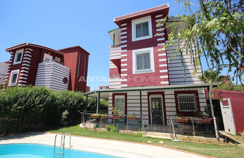 Triplex Hem Med En Privat Trädgård Och En Pool I Belek 6