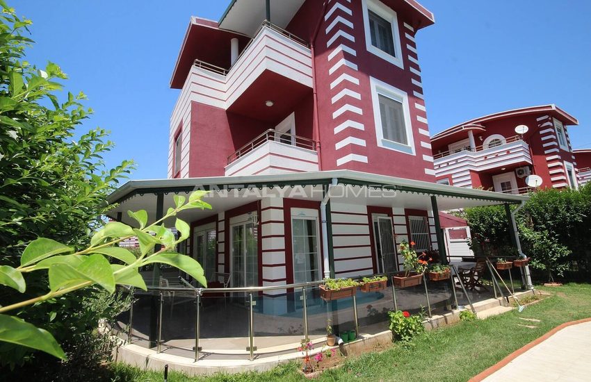 Triplex Hem Med En Privat Trädgård Och En Pool I Belek 5