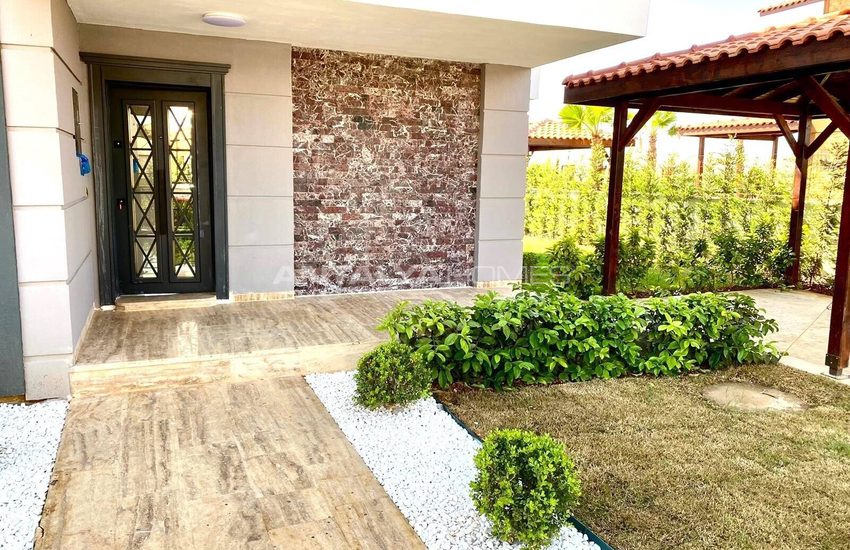 Villas Individuelles Près Des Terrains De Golf À Belek 12