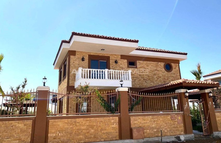 Villas Individuelles Près Des Terrains De Golf À Belek 11