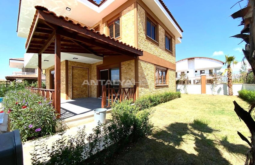 Villas Individuelles Près Des Terrains De Golf À Belek 10