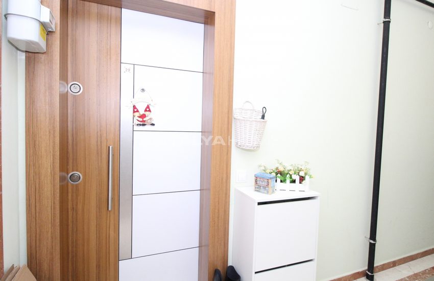 Furnished Apartment in a Complex with Pool in Konyaaltı 10