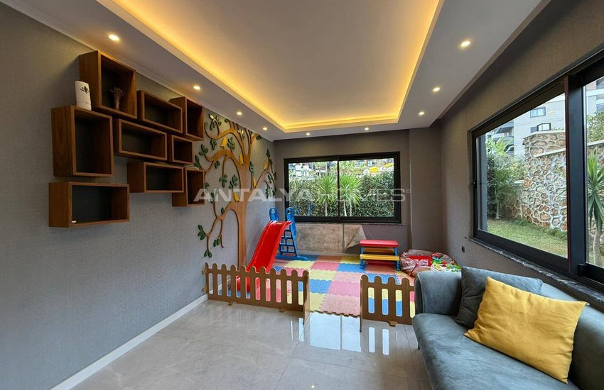 Immobiliers Avec Riches Caractéristiques À Alanya Oba 13