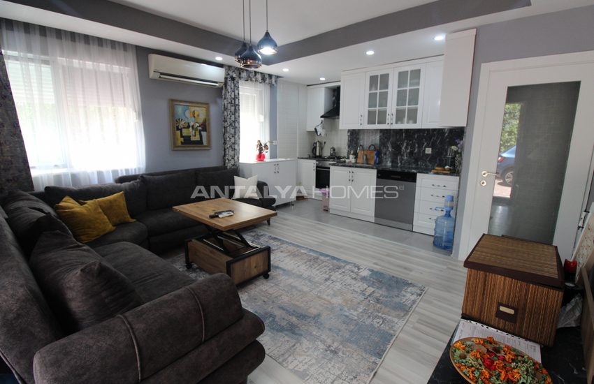 Ground Floor Apartment with an Outdoor Car Park in Antalya 7