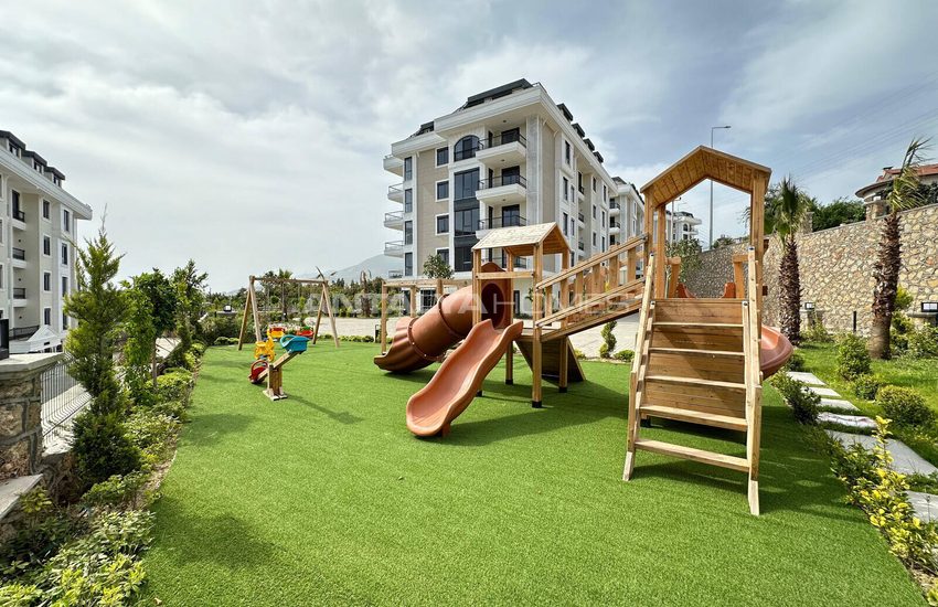 Alanya Oba'da Yüksek Konumlu Site İçinde Yatırımlık Daireler 8