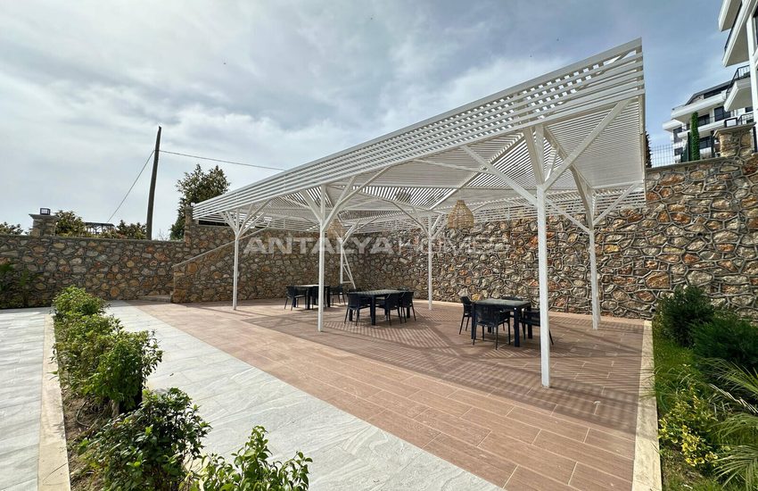Alanya Oba'da Yüksek Konumlu Site İçinde Yatırımlık Daireler 9