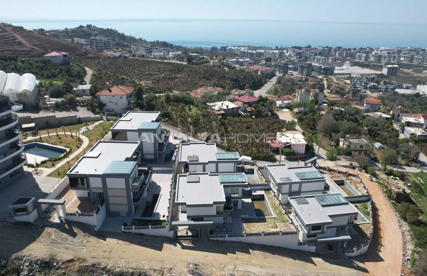 Castle and Sea View Villas with Private Pools in Alanya 3