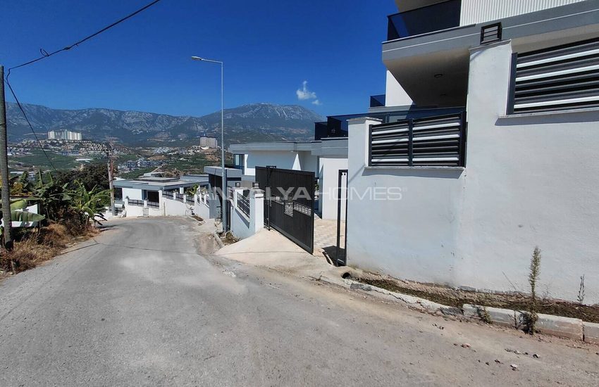 Castle and Sea View Villas with Private Pools in Alanya 14