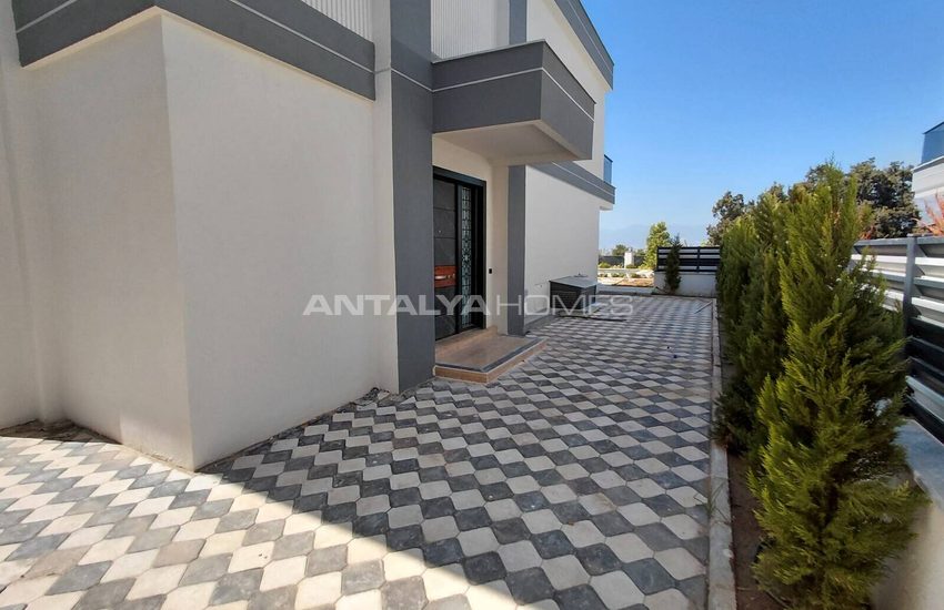Castle and Sea View Villas with Private Pools in Alanya 8