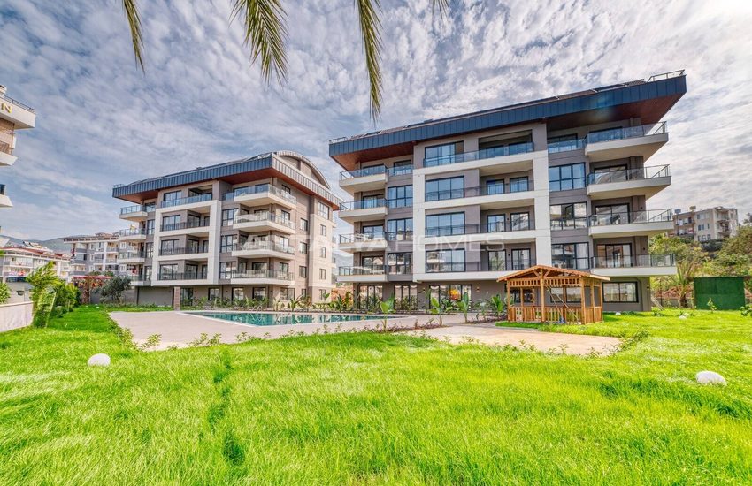 Nouveaux Immobiliers En Complexe Avec Piscine À Alanya 3