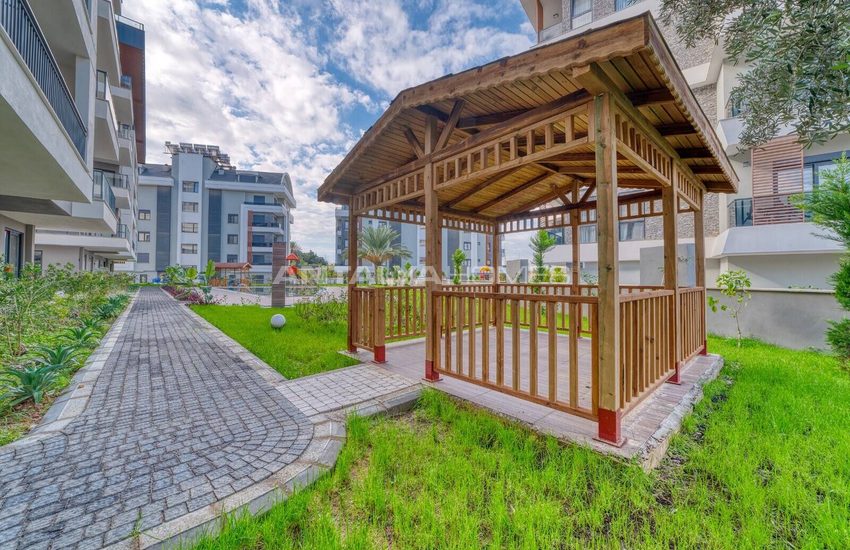 Nouveaux Immobiliers En Complexe Avec Piscine À Alanya 11