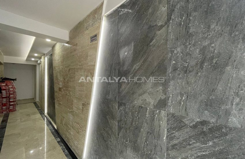 Antalya Şehir Merkezinde Şık Tasarımlı Sıfır Daireler 2