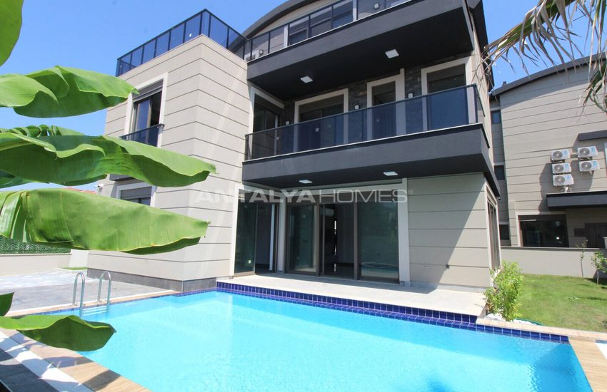 Belek’te Denize ve Golf Kulüplerine Yakın Modern Villalar 2