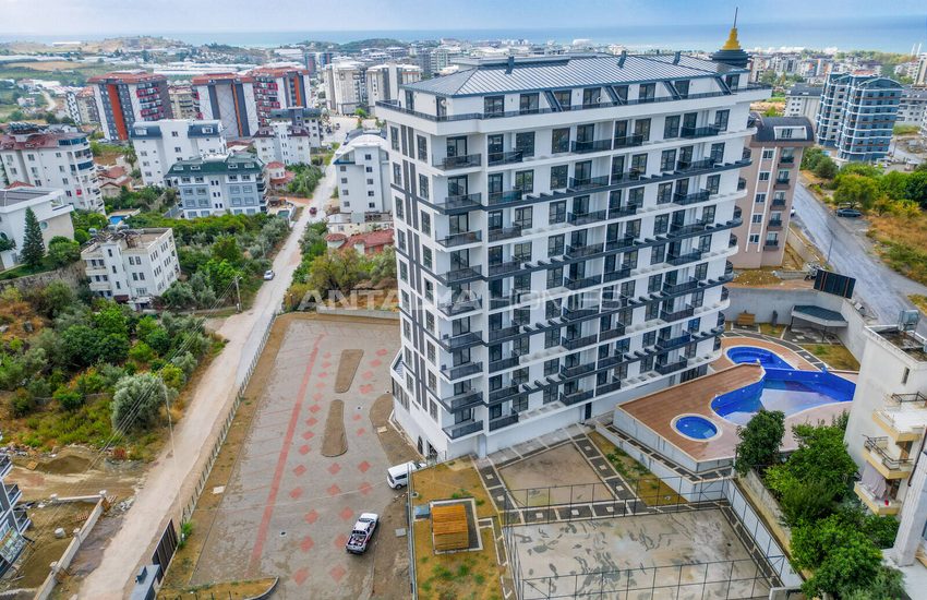 Alanya Avsallar'da Havuzlu Site İçinde Modern Daireler 1