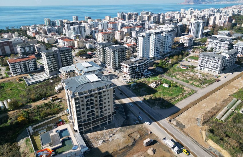 Centrally Located Offices with Modern Design in Alanya 4