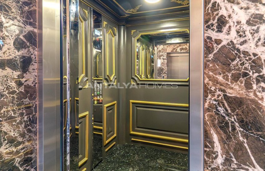 Centrally Located Offices with Modern Design in Alanya 16