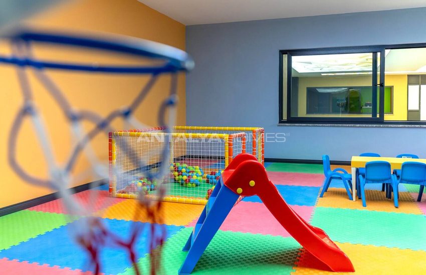 Centrally Located Offices with Modern Design in Alanya 22