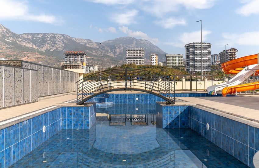 Centrally Located Offices with Modern Design in Alanya 7
