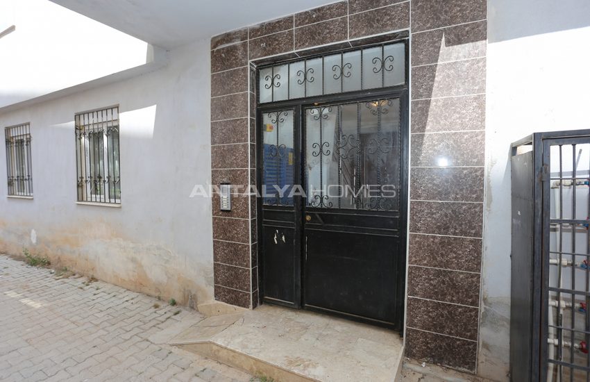 Antalya'da Oturmaya Hazır Uygun Fiyatlı Satılık Daire 3