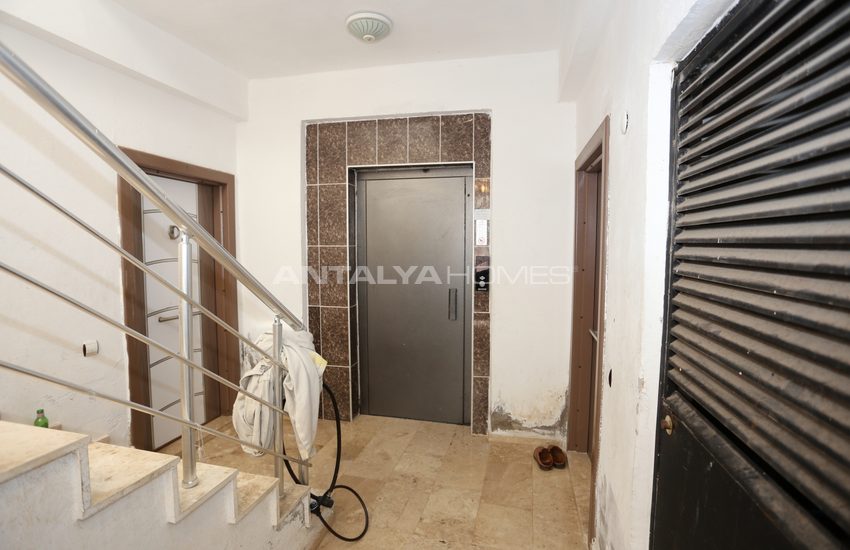 Antalya'da Oturmaya Hazır Uygun Fiyatlı Satılık Daire 5