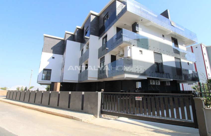 Investment Apartments in a Complex in Antalya Güzeloba 2
