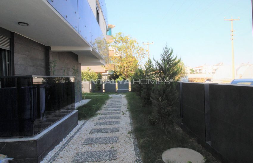 Investment Apartments in a Complex in Antalya Güzeloba 10