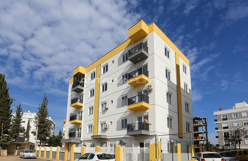Muratpaşa'da Yüksek Kira Potansiyeline Sahip Sıfır Daire 1
