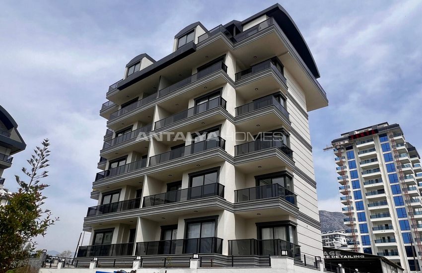 Alanya Mahmutlar'da Denize Yakın Konumda Sıfır Daireler