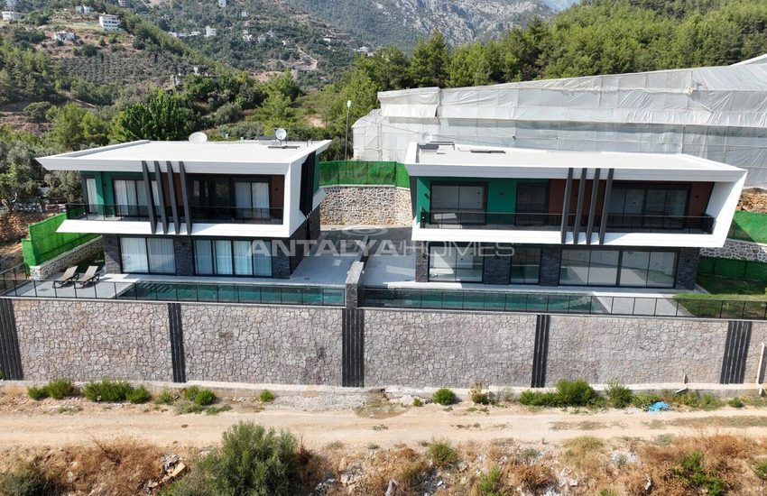 Luxe Villas with Private Gardens and Pools in Alanya 2