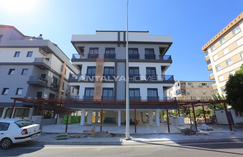 Elegant Apartment with High Rental Potential in Konyaalti