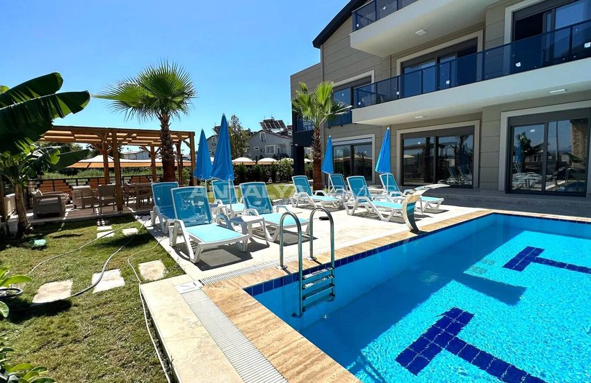 Belek'te Halk Plajına Yakın Havuzlu Sitede Lüks Daireler 6