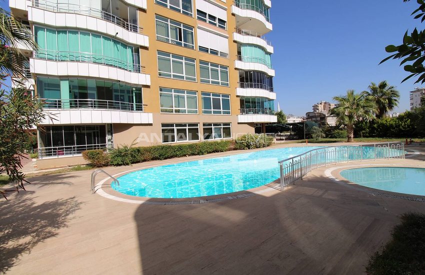 Ready to Move Apartment in a Complex in Lara Antalya