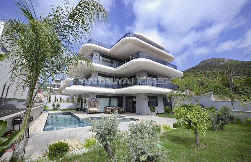 Elite Villas with Private Swimming Pools in Bektas Alanya 1