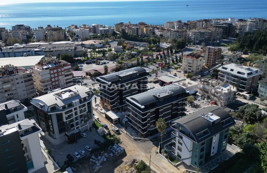 ملک در یک پروژه با امکانات لوکس در قلب آلانیا 4