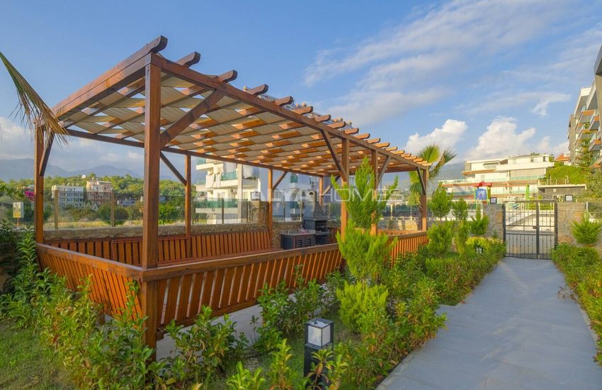 Luxury Real Estate Close to Dim River and Beach in Alanya 5