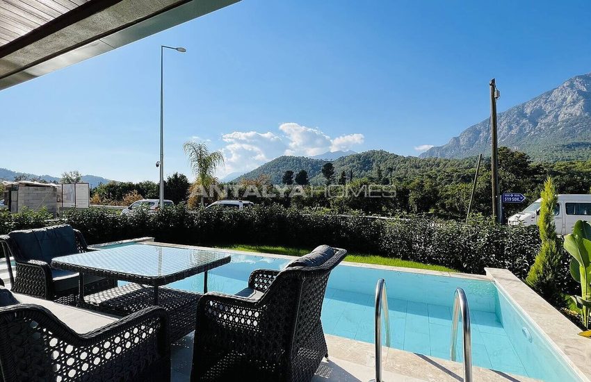 Luxe Villa with Unique Mountain View in Kemer 5