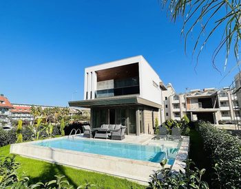 Luxe Villa Mit Einzigartigem Bergblick In Kemer 1