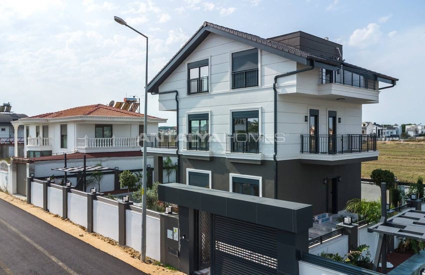 Triplex Houses in Neovilla Project Eligible for Citizenship in Belek