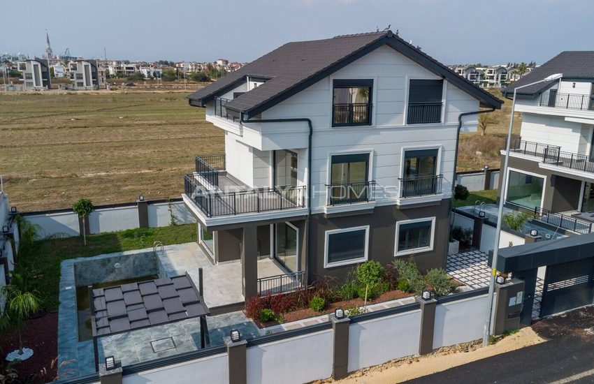 Triplex Houses in Neovilla Project Eligible for Citizenship in Belek 3