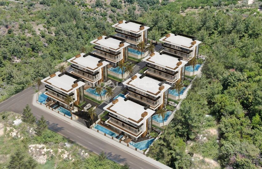 New Triplex Houses with Private Pool in Alanya 1