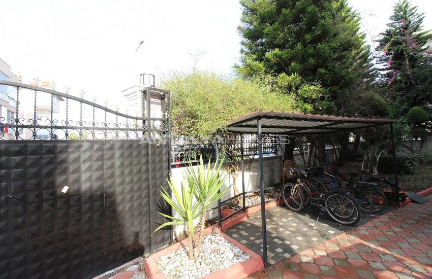 Detached Villa with Communal Pool Close to Beach in Belek 16