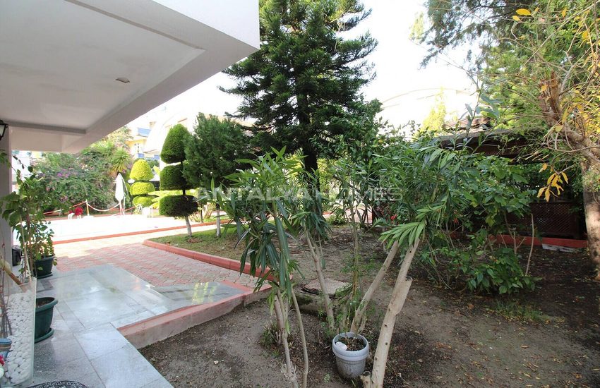 Detached Villa with Communal Pool Close to Beach in Belek 7