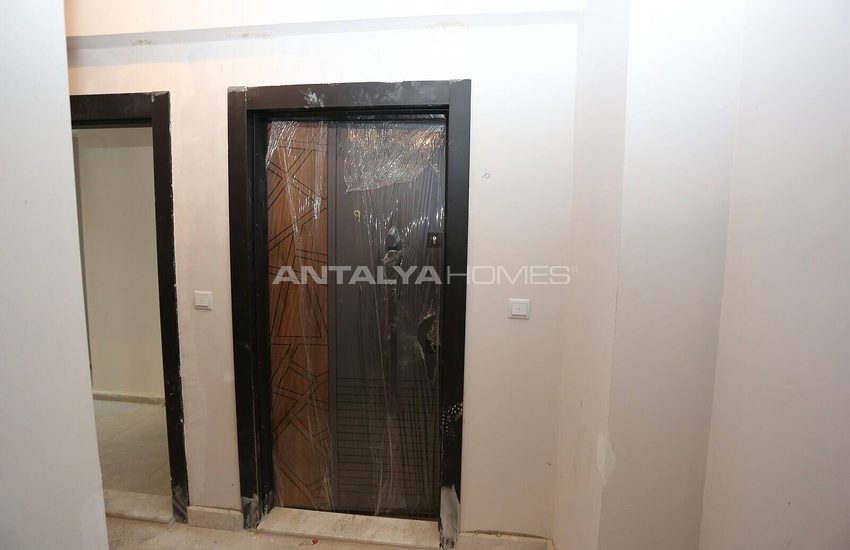 Ready to Move 2-bedroom Property for Sale in Antalya Muratpasa 6