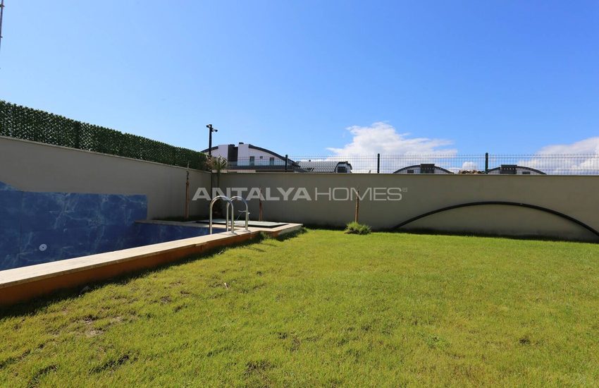 Villas Avec Piscine Et Système De Maison Intelligente À Konyaalti 1